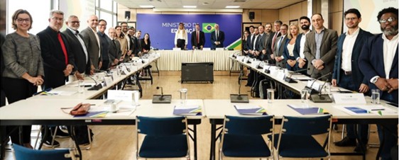 Imagem destaque da publicação - Comissão de Implantação da UFEsporte realiza primeira reunião