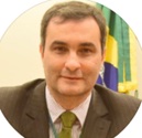 Imagem do usuário Lindberg Aziz Cury Júnior